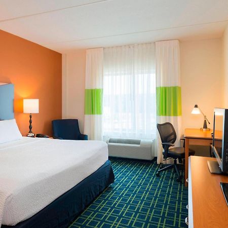 Fairfield Inn & Suites Huntingdon Raystown Lake Екстер'єр фото