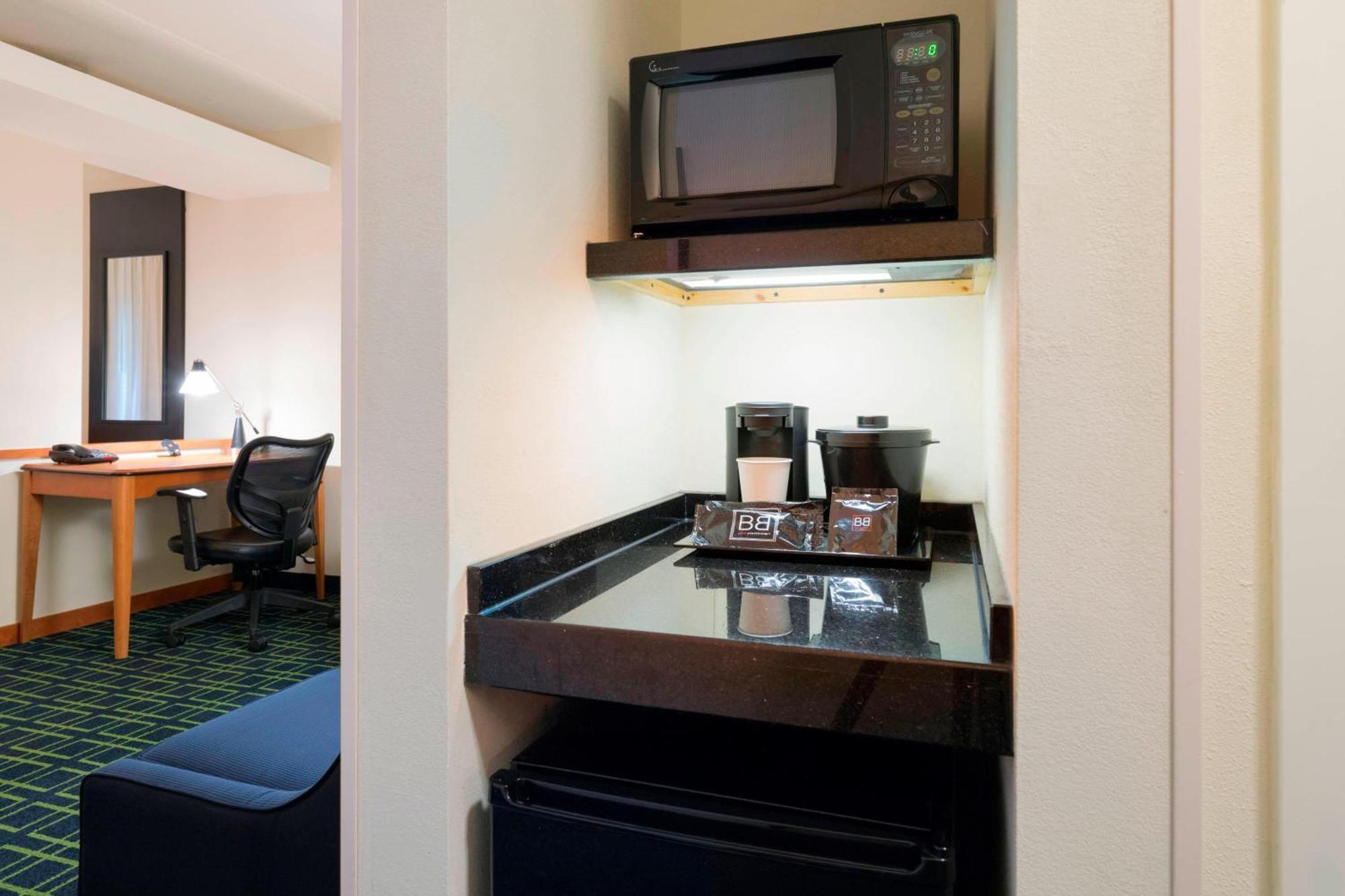 Fairfield Inn & Suites Huntingdon Raystown Lake Екстер'єр фото