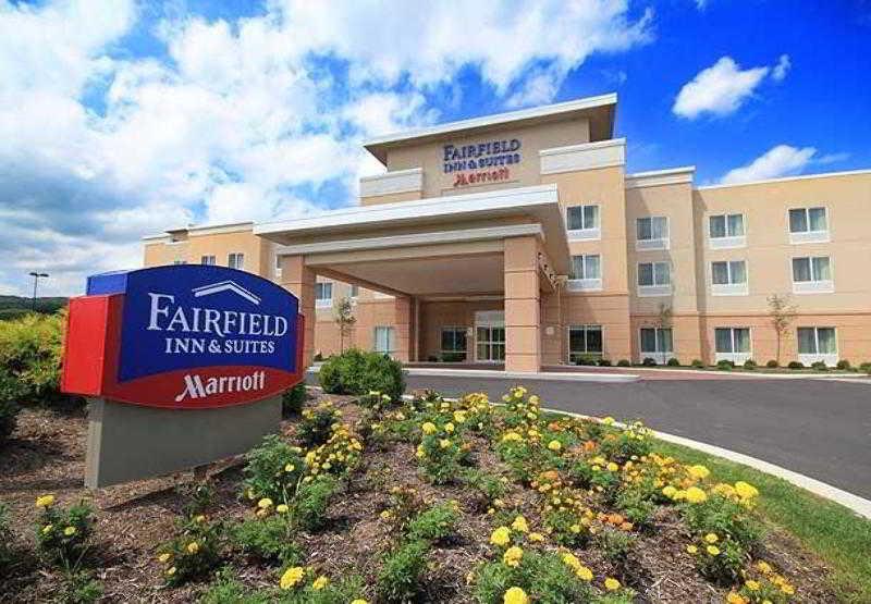 Fairfield Inn & Suites Huntingdon Raystown Lake Екстер'єр фото